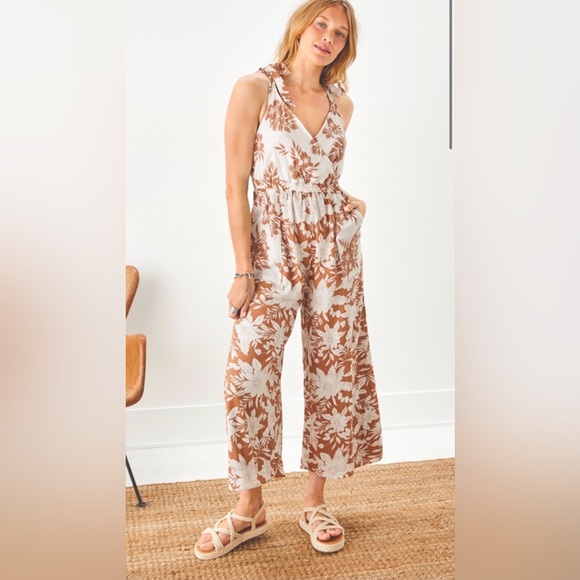 American Eagle Tropical Mix Print Tie-Strap Jumpsuit - Picture 1 of 11